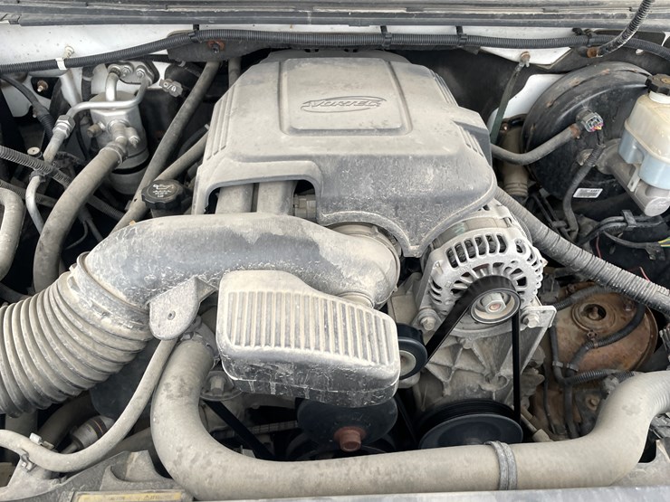 2010-chevrolet-1500-image-28