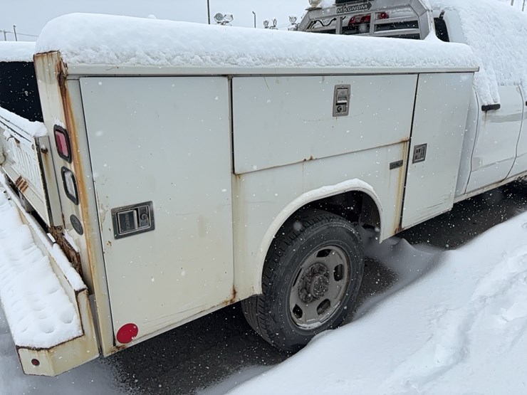 2016-chevrolet-2500hd-image-5