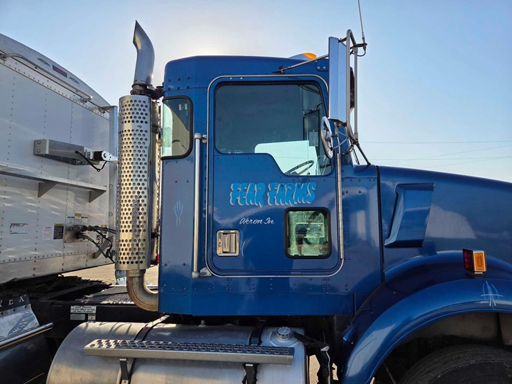 kenworth-t800-image-33