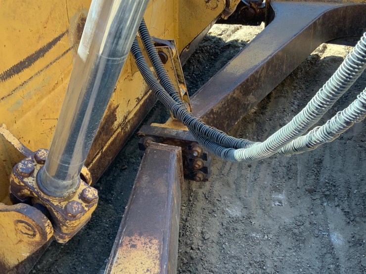 caterpillar-d6r-xl-image-19