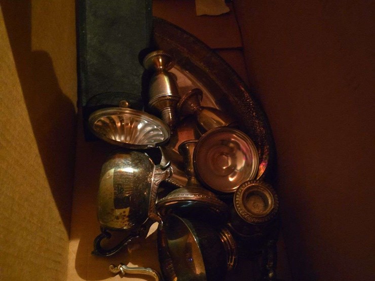 wm-rogers-tea-set-image-3