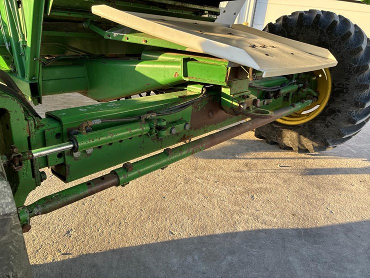 john-deere-7720-titan-ii-image-40