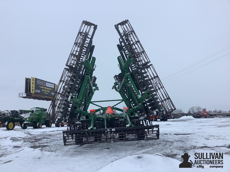 2014-john-deere-2623vt-image-6