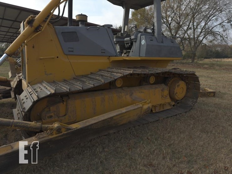 komatsu-d65px-12-image-10