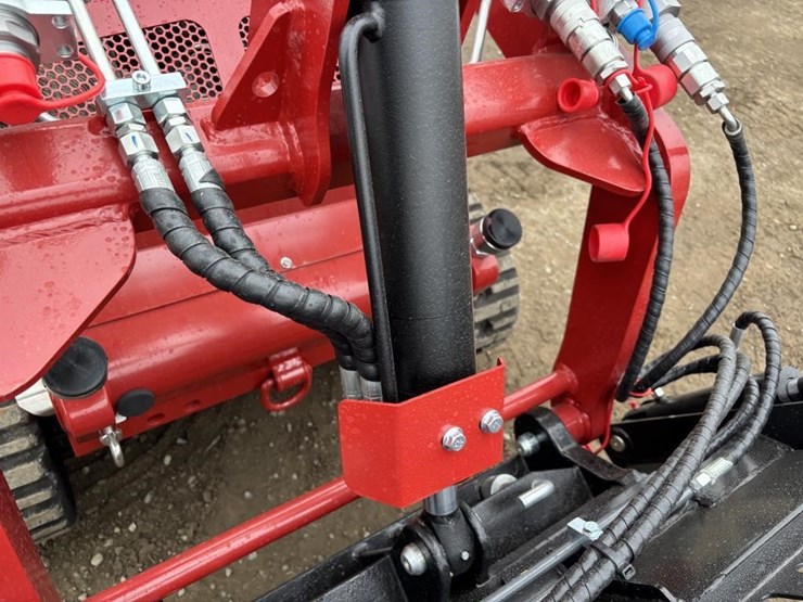 2025-stag-tl425-skid-steer-track-loader-image-13