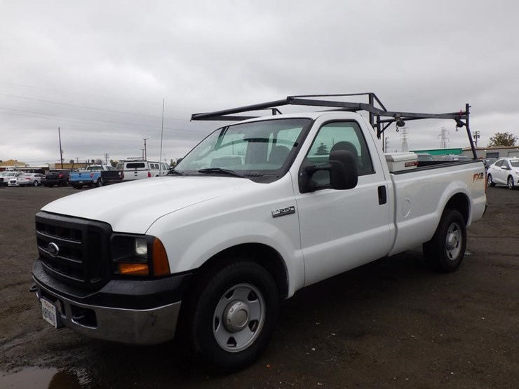 2006-ford-f250-image-1