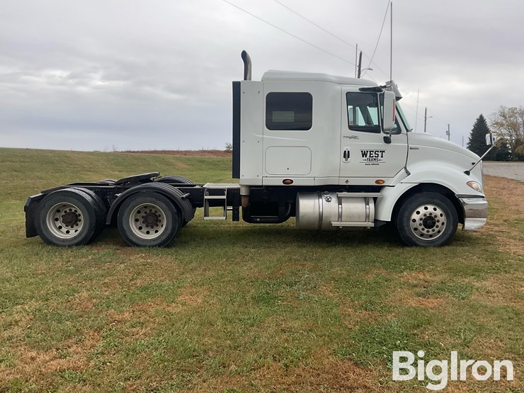 2009-international-prostar-image-4