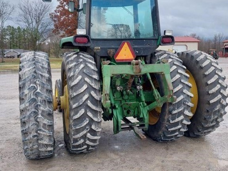 john-deere-4840-image-6