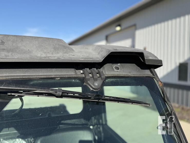 john-deere-gator-xuv-835m-image-7