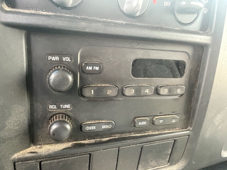 #1403-•-2005-chevy-cargo-van-(wi-title-in-delay)-image-55