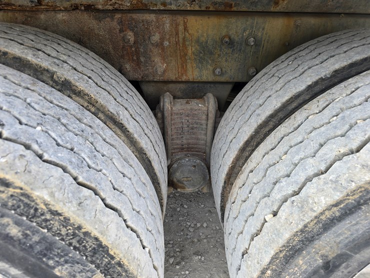 1996-mack-mr688s-image-96