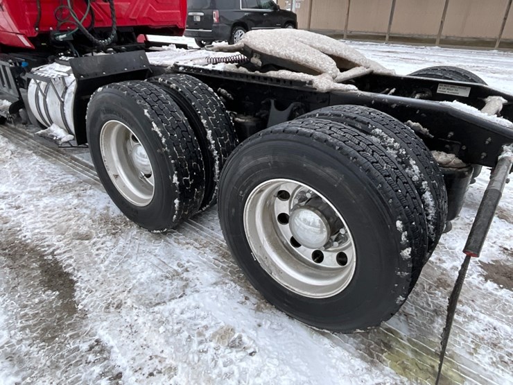 2019-international-lt-image-13