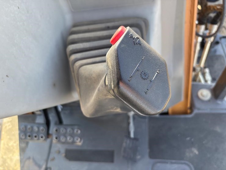 2021-case-570n-ep-image-34