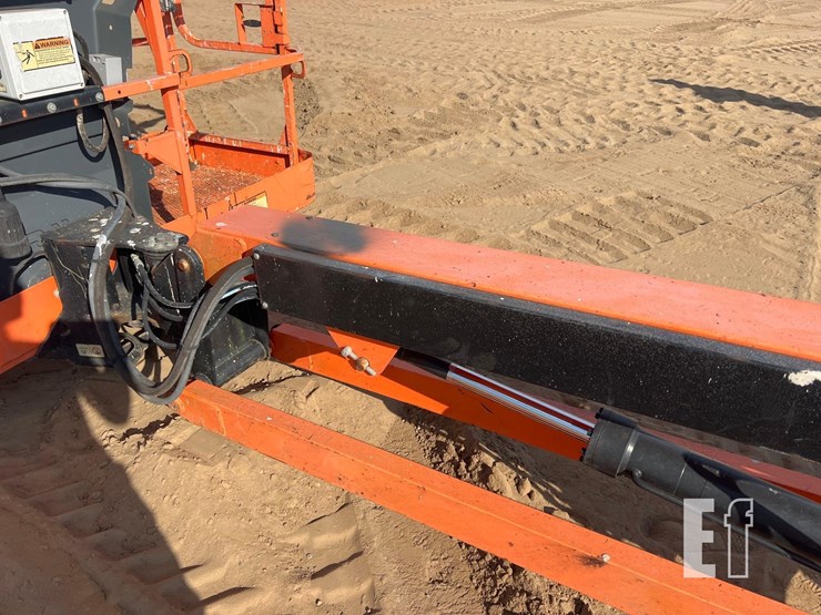 jlg-660sj-image-18