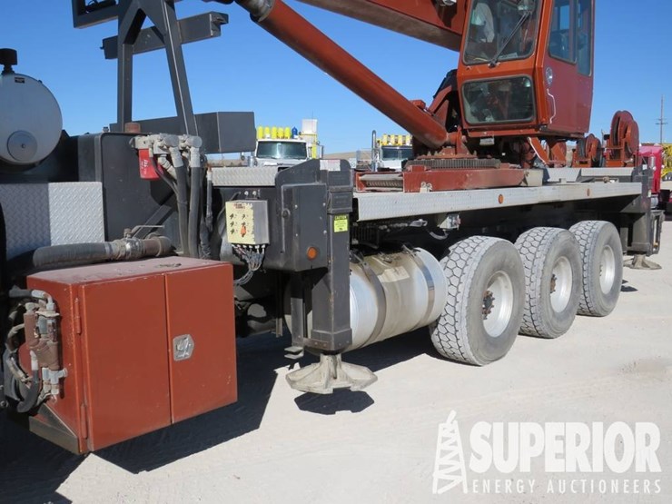 peterbilt-367-image-8