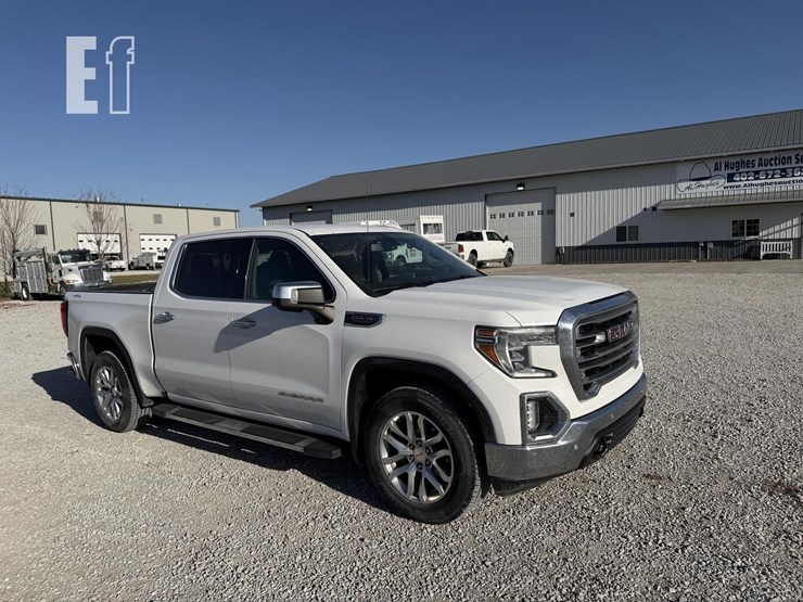 gmc-sierra-1500-slt-image-2