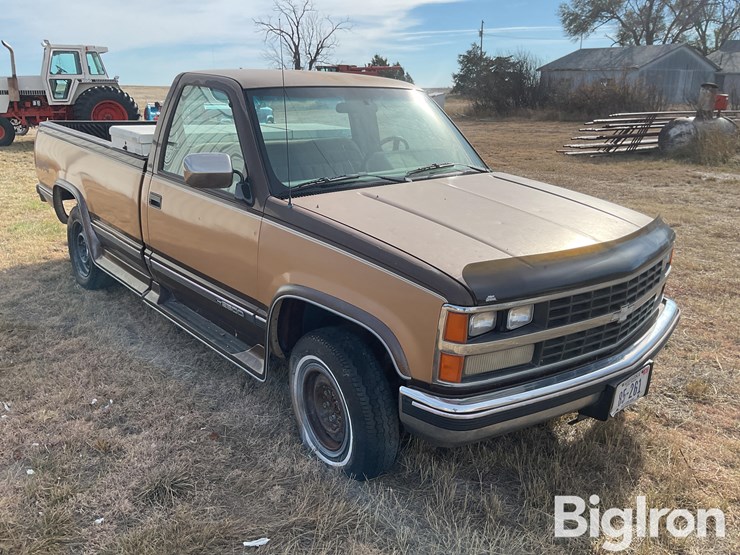 1988-chevrolet-2500-image-3