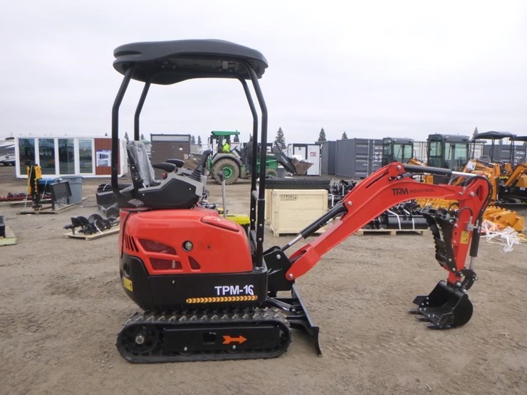 2025-tpm-16-hydraulic-excavator-image-7