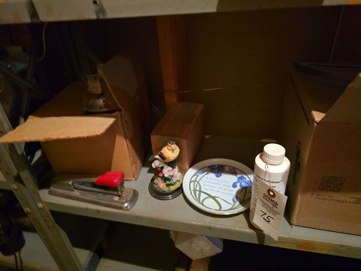 heater,-décor,-figurines,-misc.,-shelf-not-included-image-3