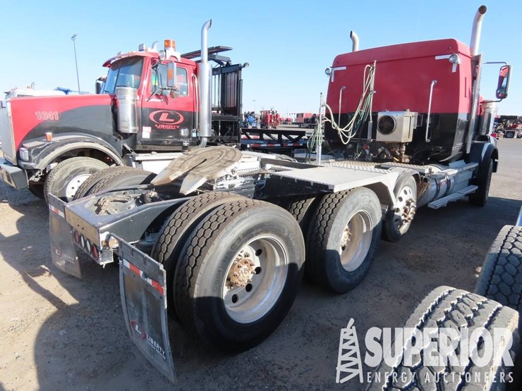 western-star-4900-image-3