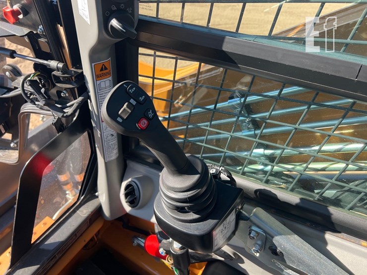 2024-case-tv620b-image-24