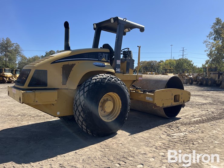 caterpillar-cs-563e-image-5