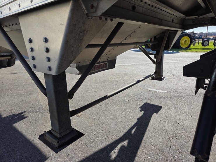 2013-timpte-super-hopper-image-38