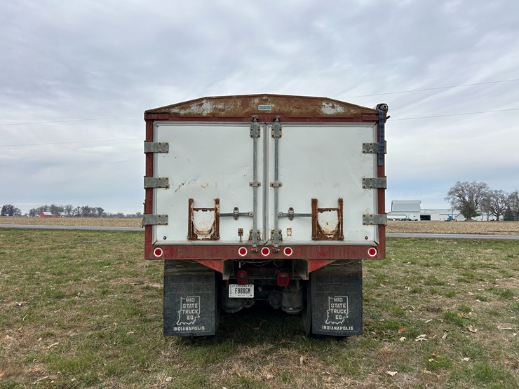 international-fleetstar-image-4