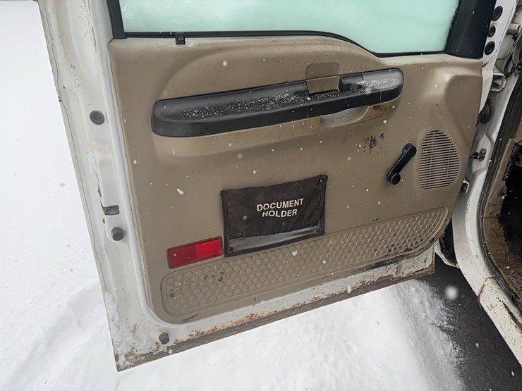 2006-ford-f350-image-12