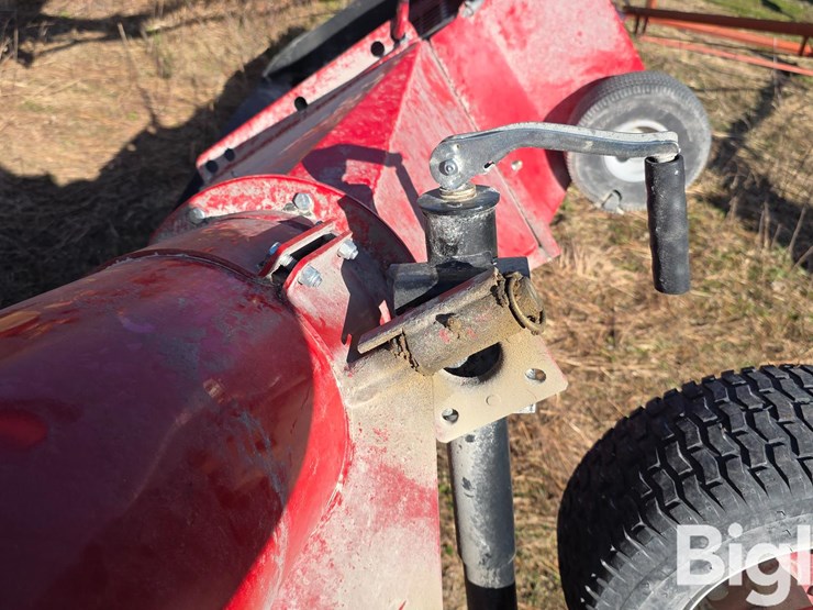 westfield-mkk-100-63-grain-auger-w/swing-hopper-image-20