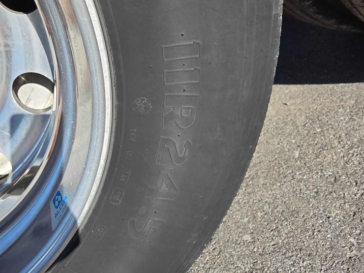 2013-timpte-super-hopper-image-18