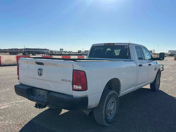 2018-dodge-ram-2500-image-3