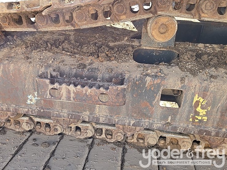 2021-case-cx210-lc-image-20