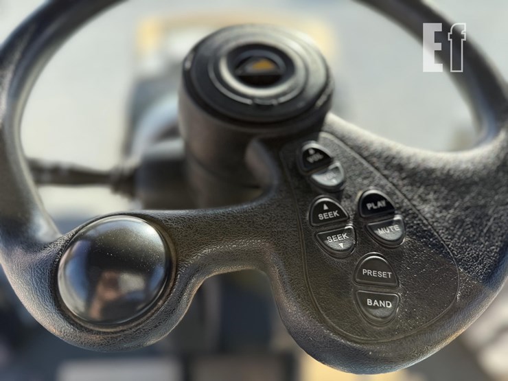 challenger-mt755e-image-28