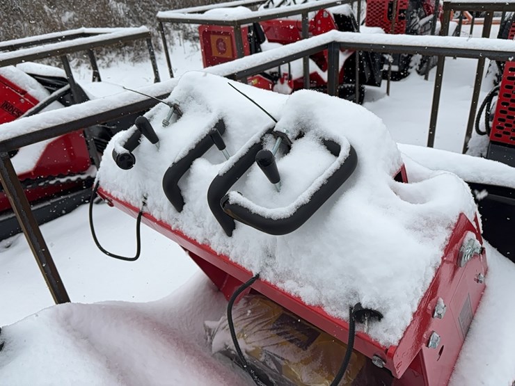 new-agt-sda-140t-mini-track-loader-image-5