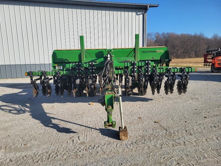 great-plains-solid-stand-15-image-8