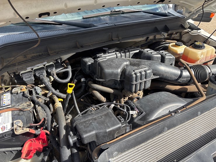 2013-ford-f250-image-15