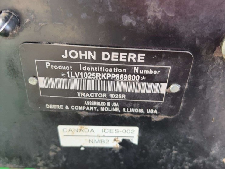2023-john-deere-1025r-image-31