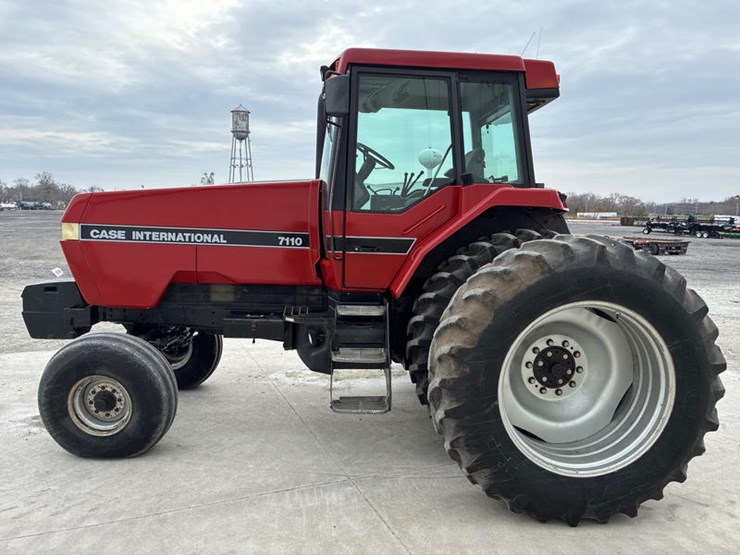 case-ih-7110-image-10