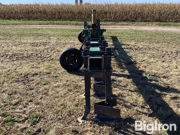 hawkins-12r30”-hiller-image-8