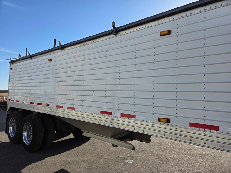 2013-timpte-super-hopper-image-36