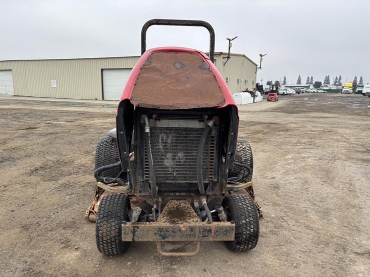 toro-groundsmaster-4500d-image-8