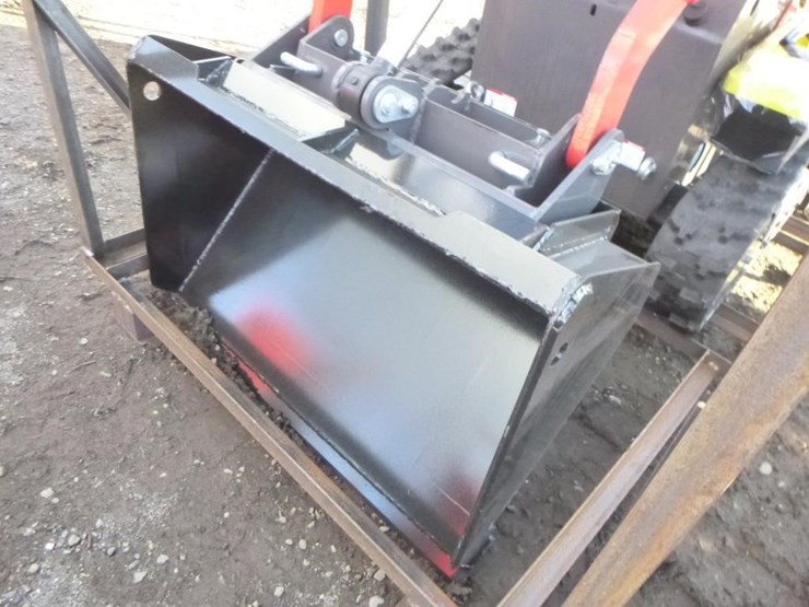 2025-agt-ysrt14-skid-steer-track-loader-image-7