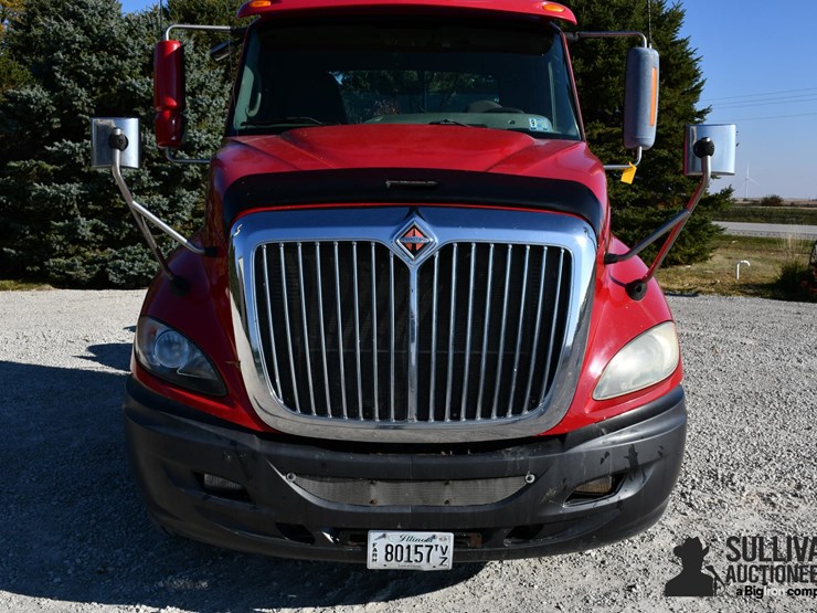 international-prostar-image-9