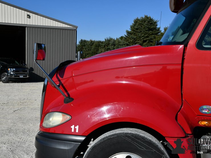 international-prostar-image-11