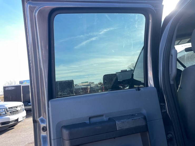 ford-f250-xlt-image-98