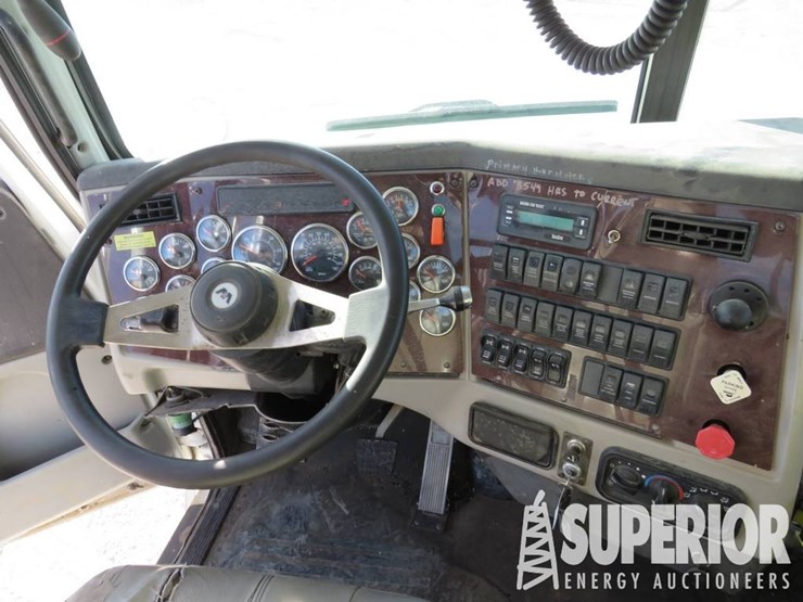 (x)-(5-4)-2013-western-star-w4900-3-axle-heavy-ha...-image-12