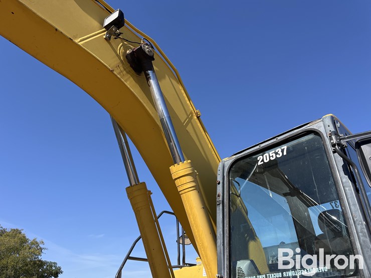 2015-komatsu-pc240-lc-10-image-12