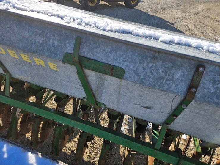 john-deere-10-image-27