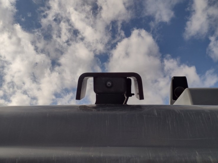 volvo-ec220e-lr-image-44